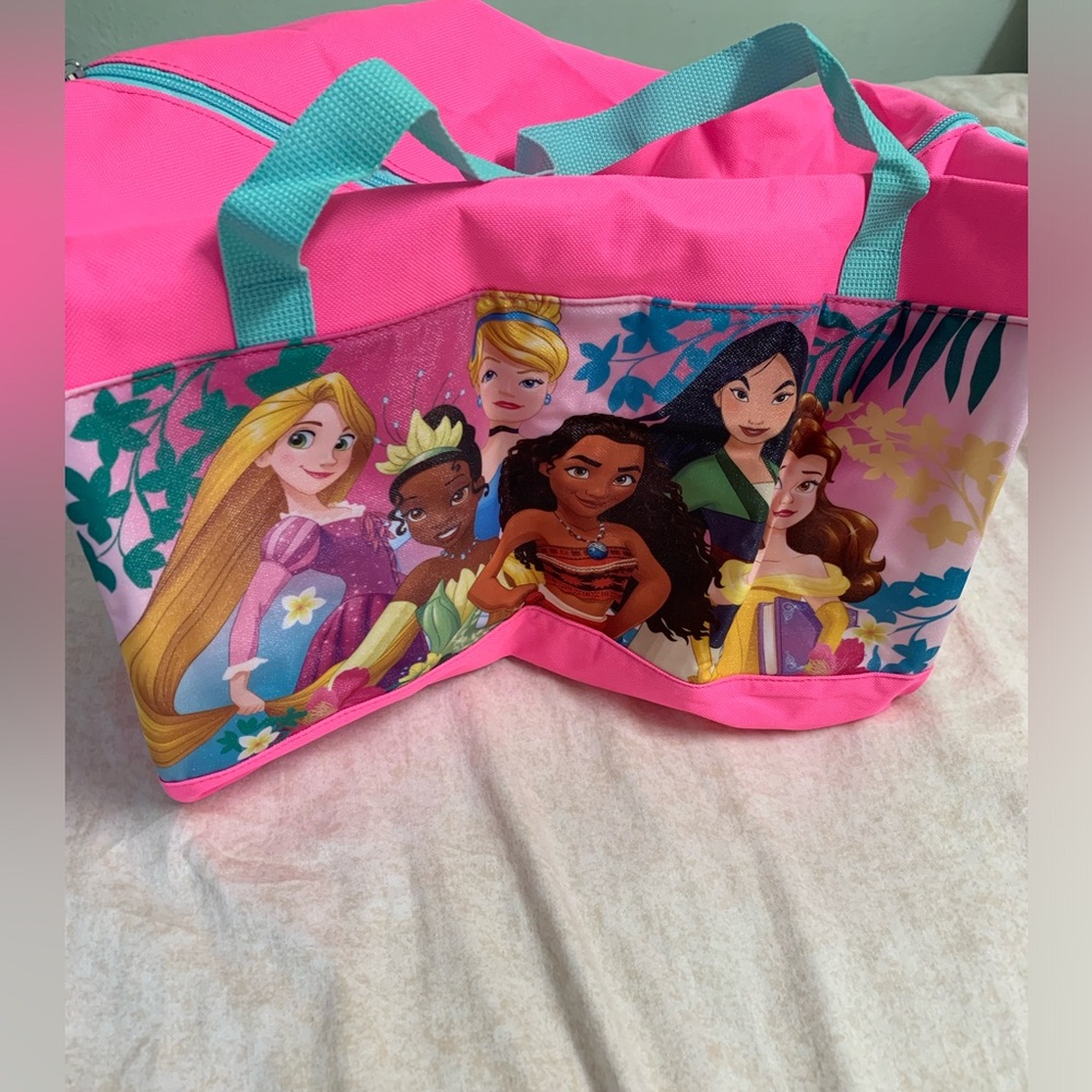 🆕  Kids Duffel Bag - Disney Princess
